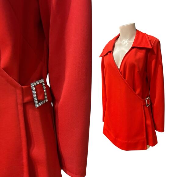 Vintage 1970s Red Wrap Blouse with Rhinestone Buckle | Disco Tunic Top M/L - - Picture 4 of 4